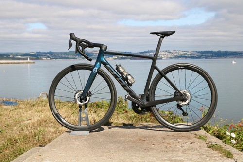 Serviced scott addict - *serviced*, (2024)