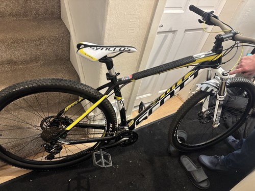 Scott mountain bike large - mountain,