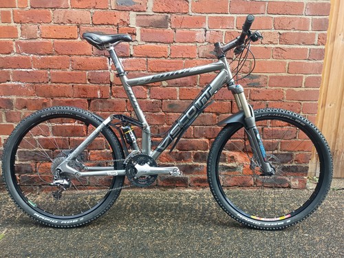 Scott genius m20 full - genius,